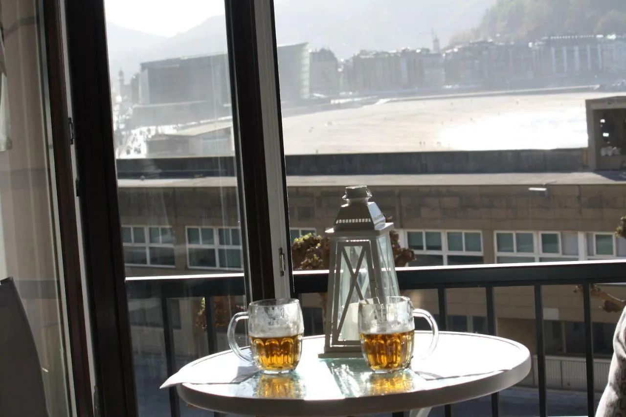 Playa Zurriola Vistas Al Mar Apartment San Sebastian